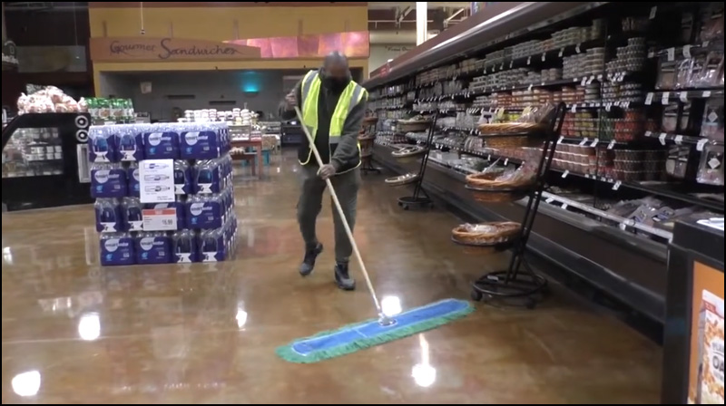Retail Store Floor Cleaning Services